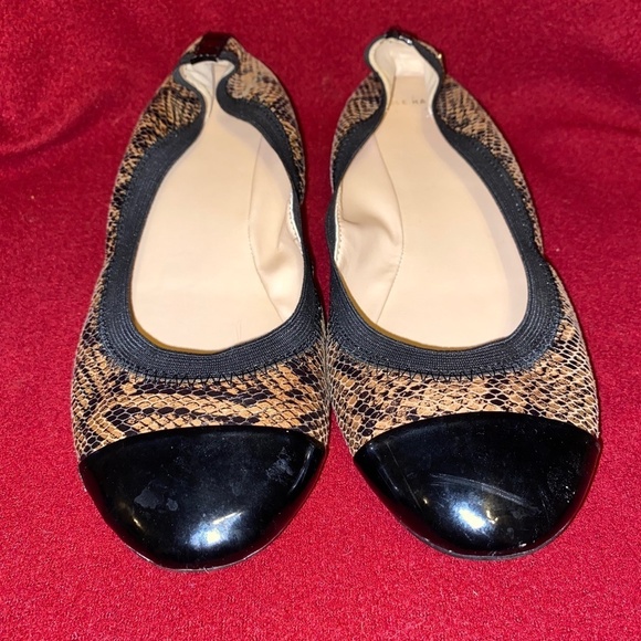 Cole Haan ladies size 8.5 animal print ballet flat sandals - Picture 1 of 5